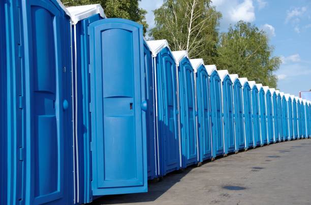 Best Luxury portable toilet rental  in Prceton, IN